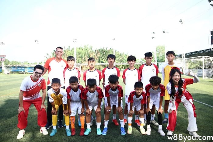 일찍 시작하고 어린 나이부터 축구를 하세요