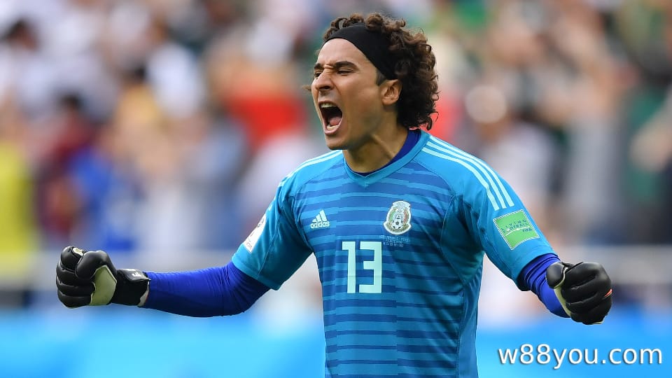 기예르모 오초아(40세)