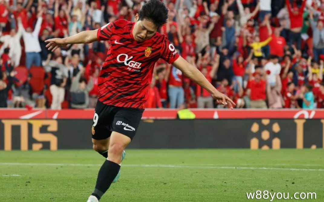 98명의 한국 선수들의 미래와 경기 스타일 예측.