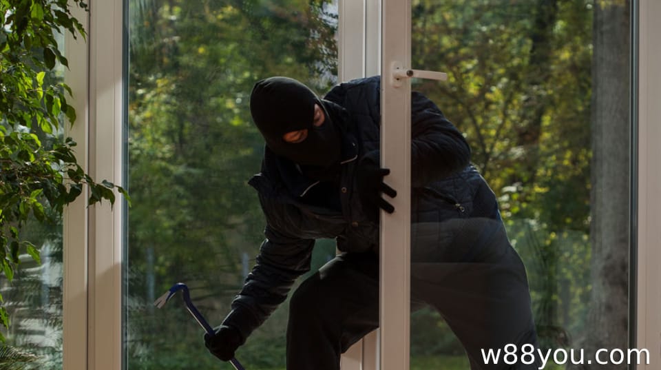 아는 사람이 도둑인 꿈